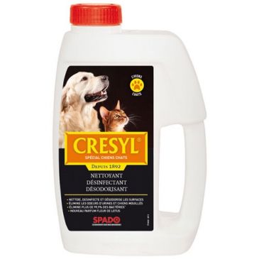 Nettoyant désinfectant désodorisant spécial chiens chats parfum fleur lotus