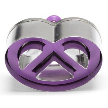 Découpoir / Emporte-pièce Bretzel 6 cm avec éjecteur