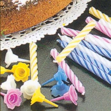 Lot de 24 bougies Anniversaire +12 avec bobèches